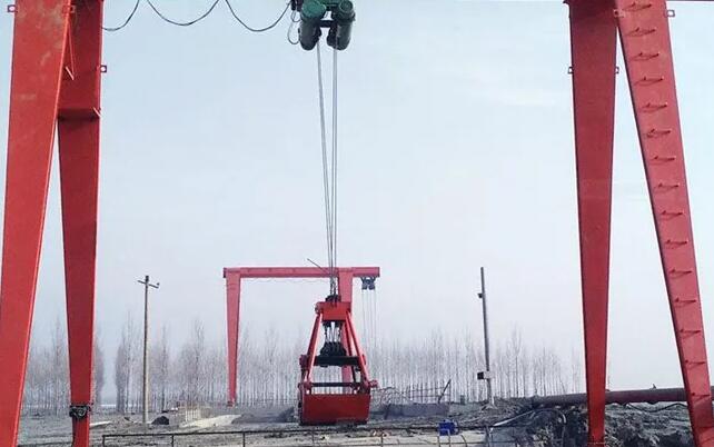 電動葫蘆抓斗門式起重機(jī)電機(jī)為什么會發(fā)生飛車問題?實際現(xiàn)象是啥? 電動葫蘆抓斗門式起重機(jī)電機(jī)為什么會發(fā)生飛車問題?實際現(xiàn)象是啥?