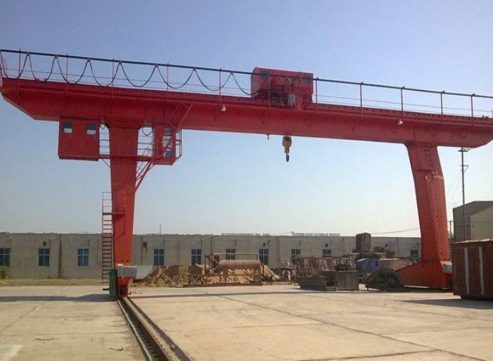 MDG型32噸門式起重機(jī)圖片
