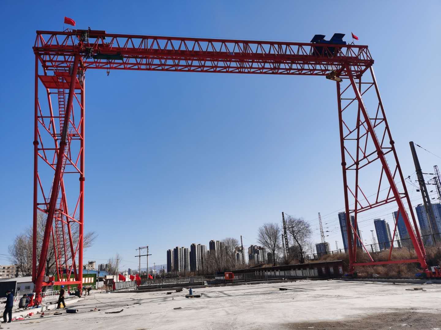 龍門起重機(jī)_龍門吊結(jié)構(gòu)及優(yōu)點分析